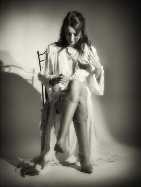 かわいいブロンドのオンリーファンズ 美しいxxx 画像