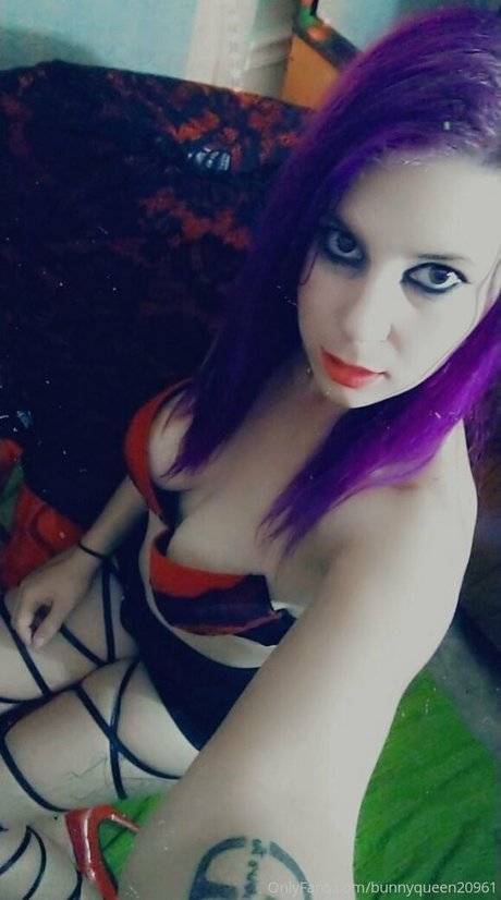 bunnyqueen20961 最高のモデル 写真