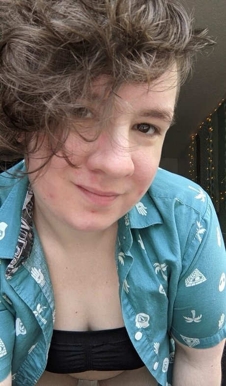 40歳のオンリーファンズ トップ 画像