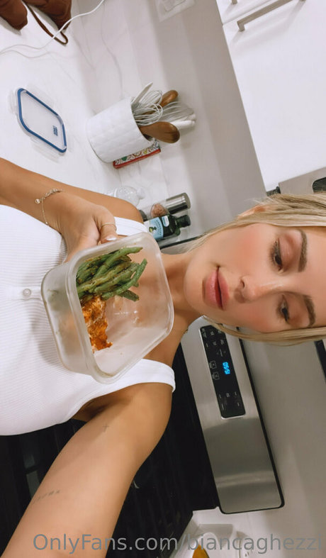 ぽっちゃりカップルオンリーファンズ xxx 画像