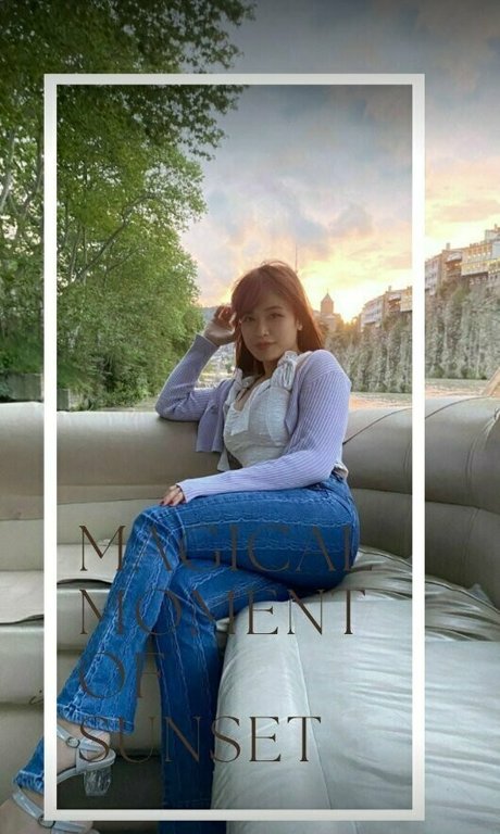 熟女の足オンリーファンズ アートxxx ギャラリー