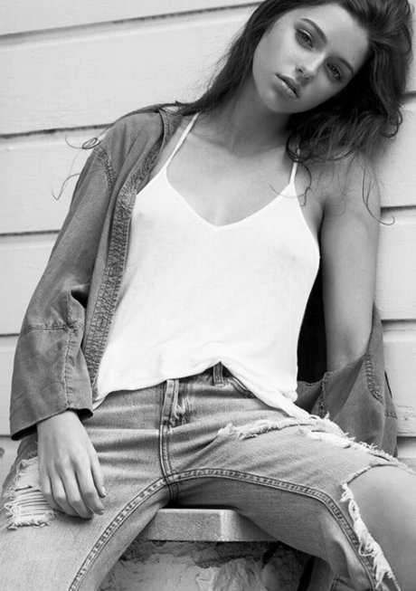 Elena Safavi 素敵なモデル ギャラリー