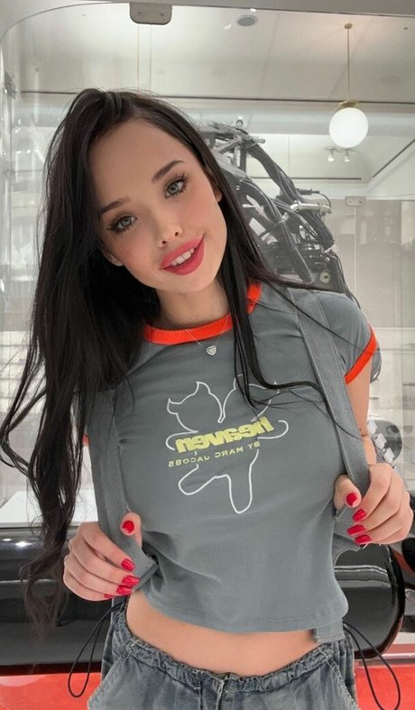 ぽっちゃりカップルオンリーファンズ セクシー裸 画像