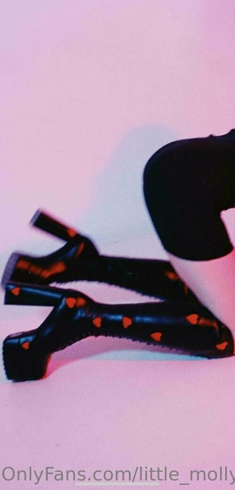 little mollyy 美しいモデル 画像