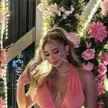 毛深いアジア人オンリーファンズ ポルノ 写真