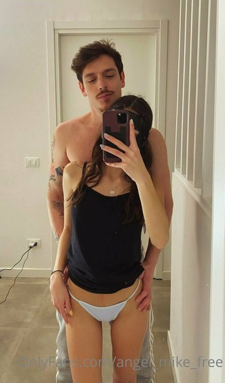 angel mike free ヌード女優 写真