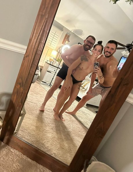 アラブのフェムボーイオンリーファンズ 美しいxxx 写真