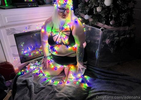 adenahx ヌードモデル 写真