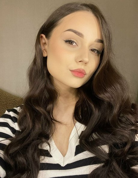 ジンジャーティーンオンリーファンズ 美しい裸 アーカイブ