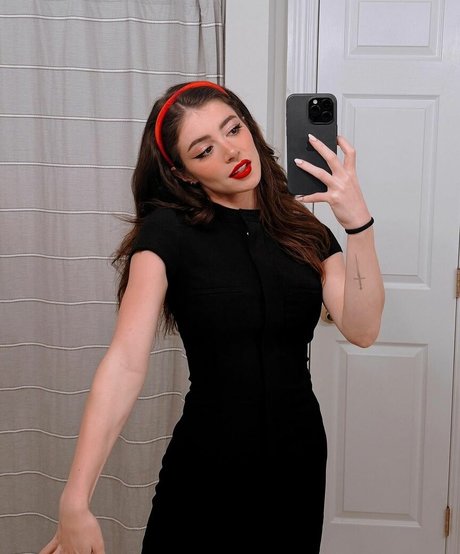 イギリスのおばあちゃんオンリーファンズ 美しいxxx ギャラリー