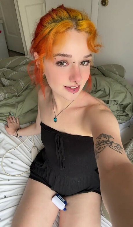 Pissflavoredlemonade ポルノスター パーフェクト ギャラリー