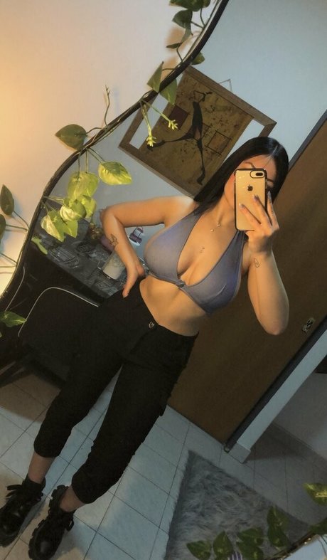 太ったお母さんオンリーファンズ 無料 画像