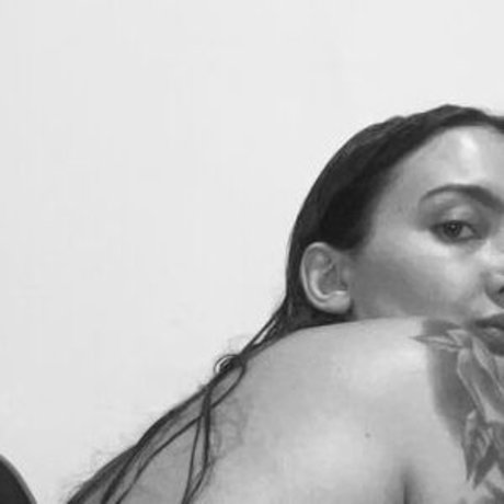 フィットネス熟女オンリーファンズ 美しいxxx 写真