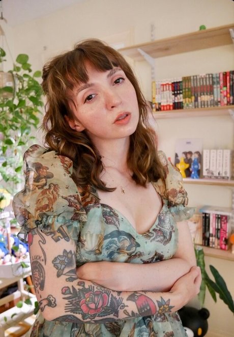 Qcknd xxxポルノスター 写真