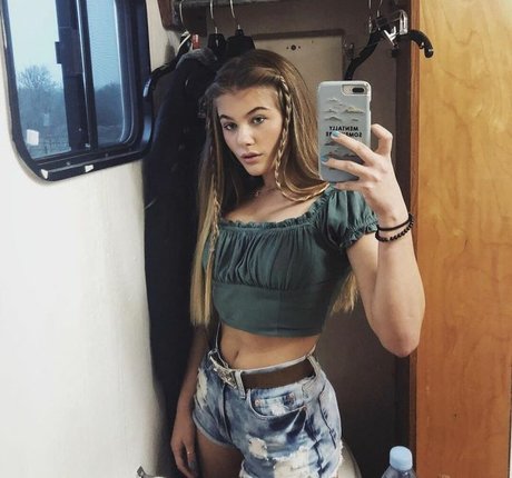 Kerri Medders アダルト女優 写真