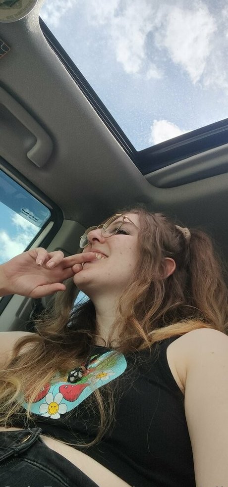 フィットネスガールズオンリーファンズ 裸 写真