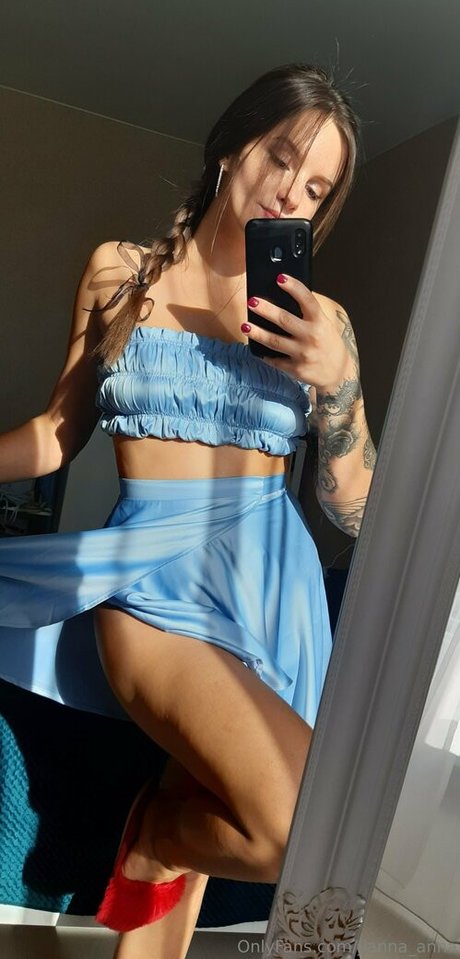 熟女オーガズムオンリーファンズ アート裸 画像