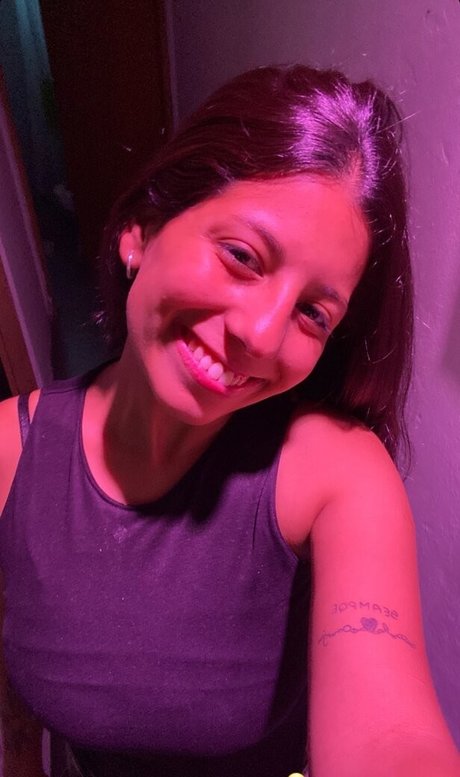 militevezz 美しいモデル 画像