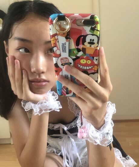 Smolkcqze セクシーモデル 写真