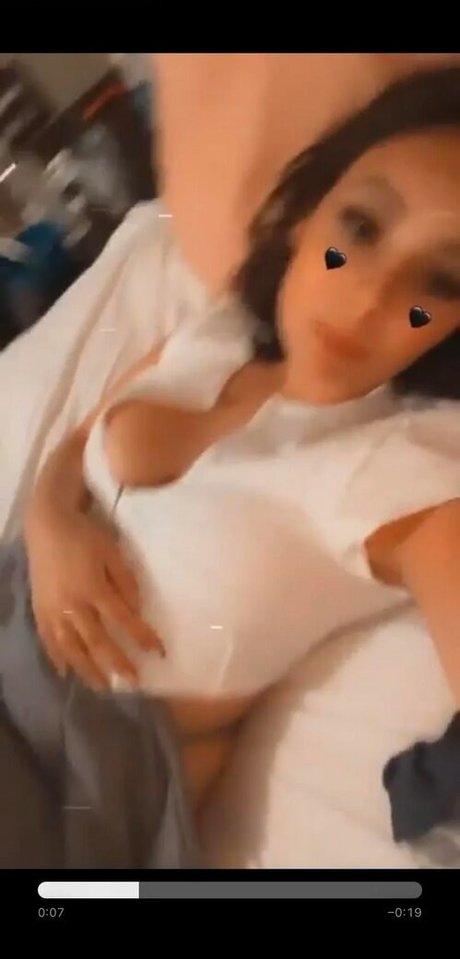 Christina Green 裸モデル 写真