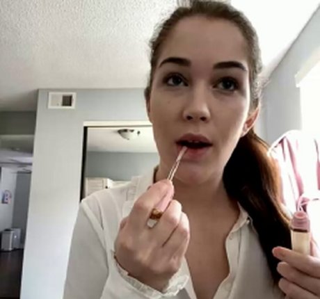 金髪オナニーオンリーファンズ セックス 写真