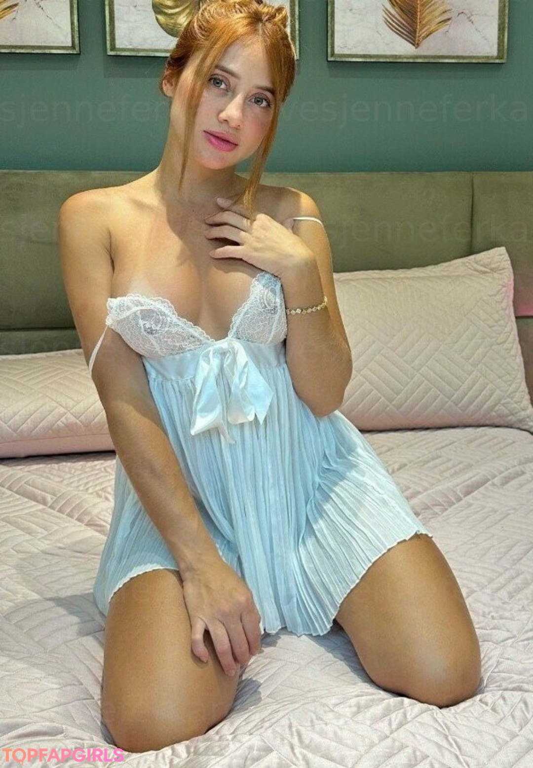 Jennefer Karoline エロティックなスター ギャラリー