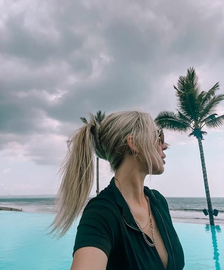 Billie Loves ポルノスター セックス 写真