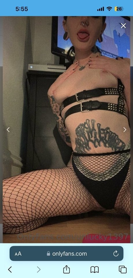 ぽっちゃり妊婦オンリーファンズ アートポルノ 写真