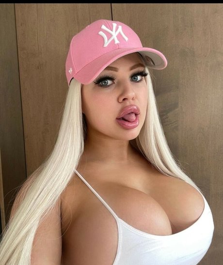 cruparcicofficial ヌードモデル 写真