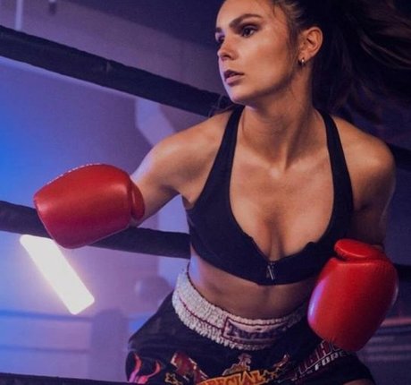 Female Football HD女優 アーカイブ