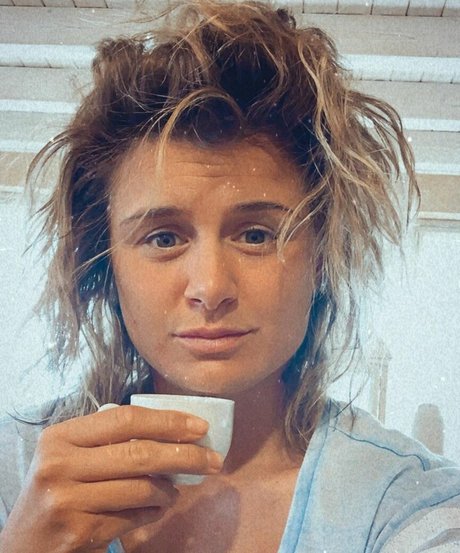 裸の女の子オンリーファンズ セクシーヌード アーカイブ