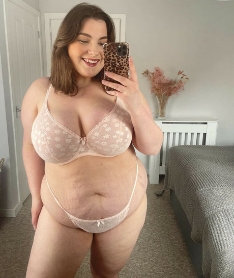 Lauren Dungey ポルノ女優 写真