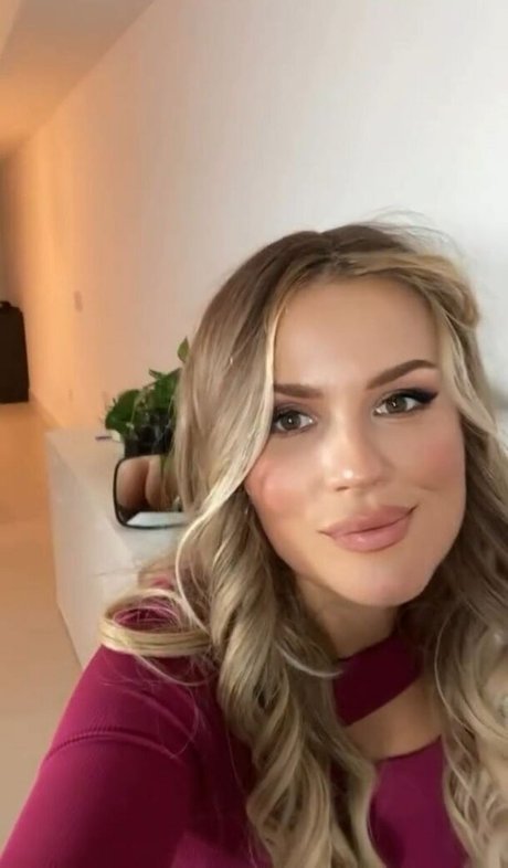 アジアン潮吹き オンリーファンズ セックス 画像