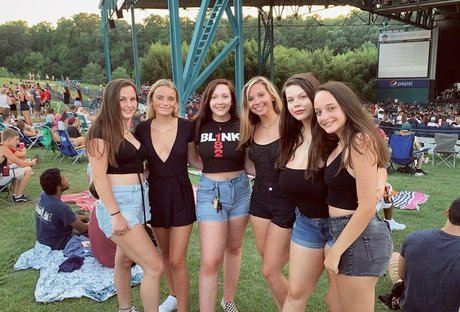 Rachel P スター xxx 画像