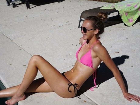 ぽっちゃりカップルオンリーファンズ 美しい 写真