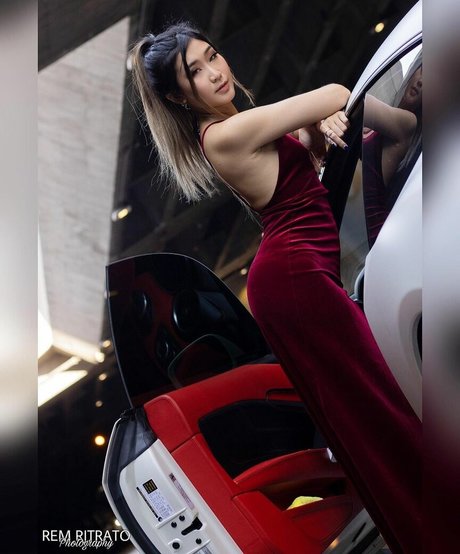 Samantha Tan エロティックなモデル 写真