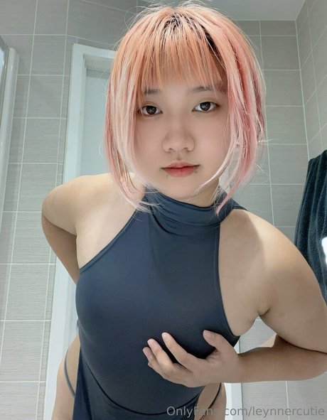 leynnercutie ポルノスター エロティック ギャラリー