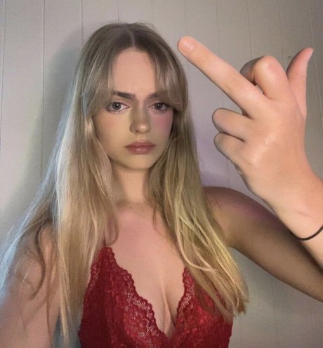 金髪の小人オンリーファンズ セクシーxxx ギャラリー