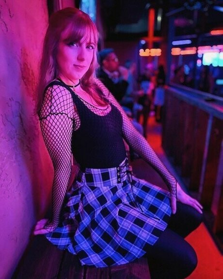 MaryMajora ポルノスター アート 写真