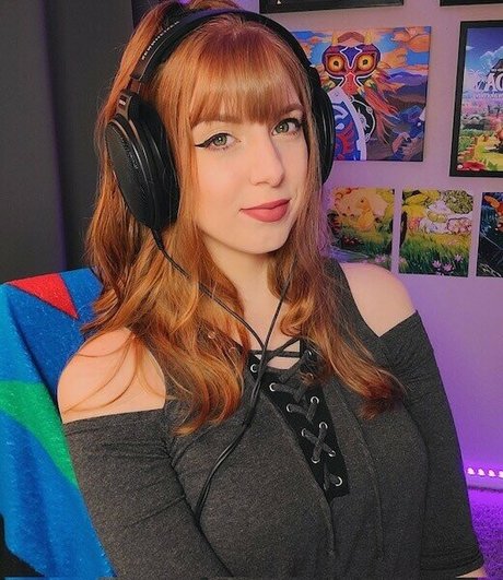 成熟したラテン系オンリーファンズ ホットヌード ギャラリー