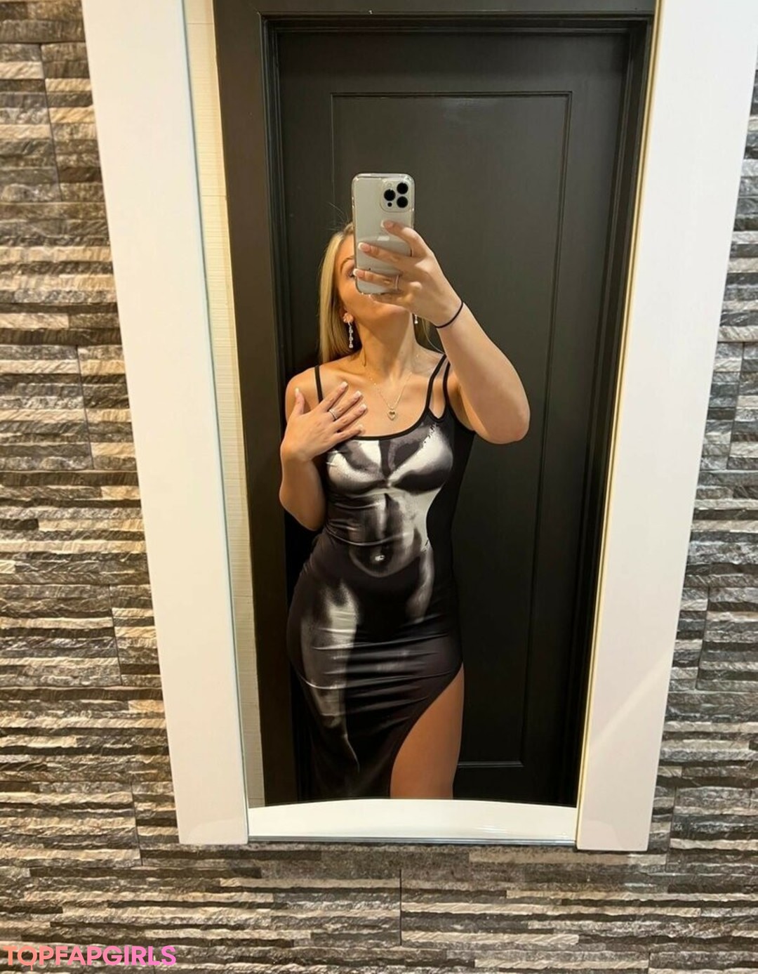 Lyndalessandro プロフィール写真