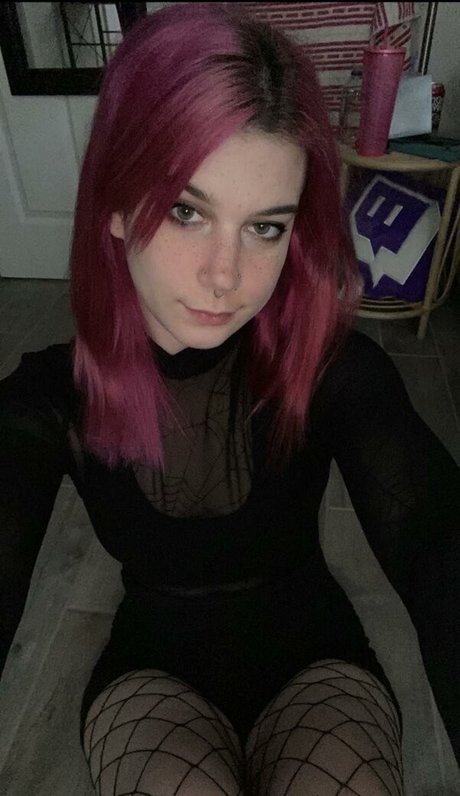 パンストオンリーファンズ セクシー裸 画像