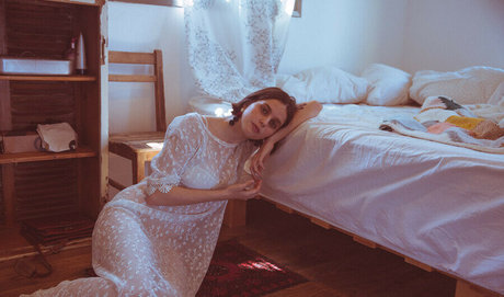 Yali Hoizzner アダルトモデル 写真