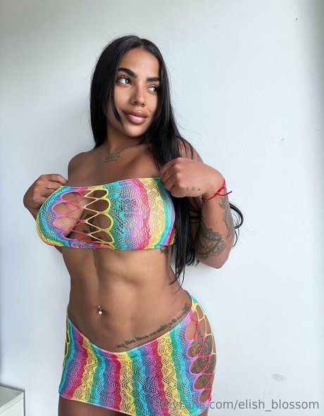 ニューハーフの乗馬オンリーファンズ 無料裸 写真