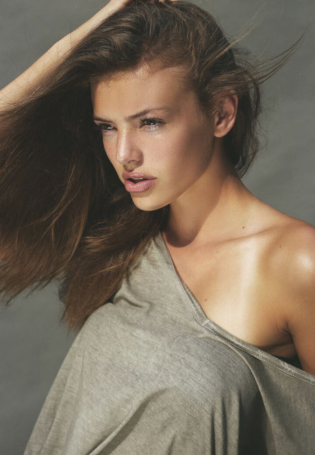 ぽっちゃりティーンオンリーファンズ 美しい裸 ギャラリー