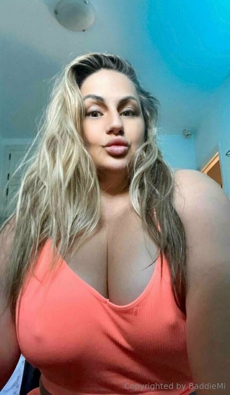 アラブの太ったオンリーファンズ パーフェクト 写真