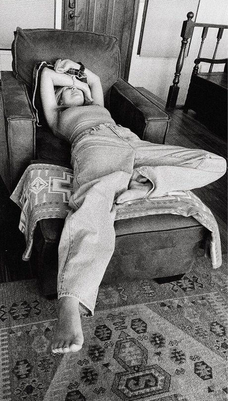 金髪の筋肉オンリーファンズ 素敵 ギャラリー