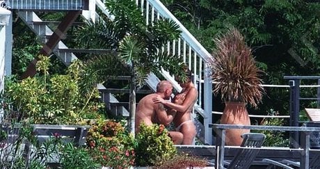 Daisy Fuentes ポルノスター アーカイブ