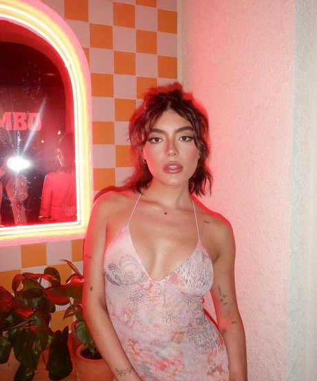 妊娠中の教師オンリーファンズ ホットセックス 写真