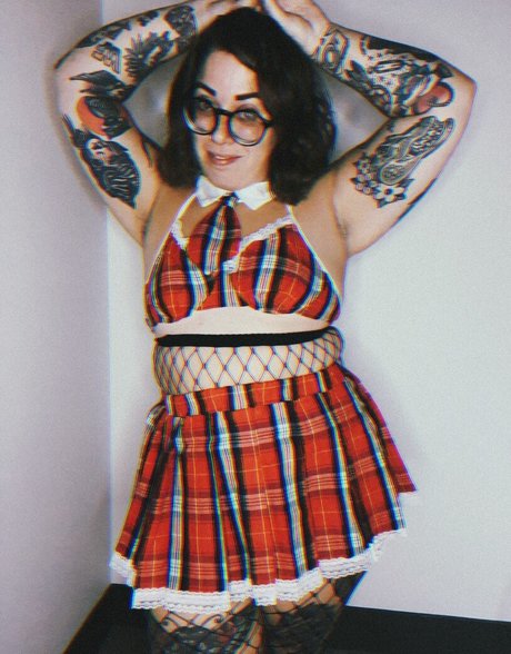 Stepstool Sarah HDモデル アーカイブ